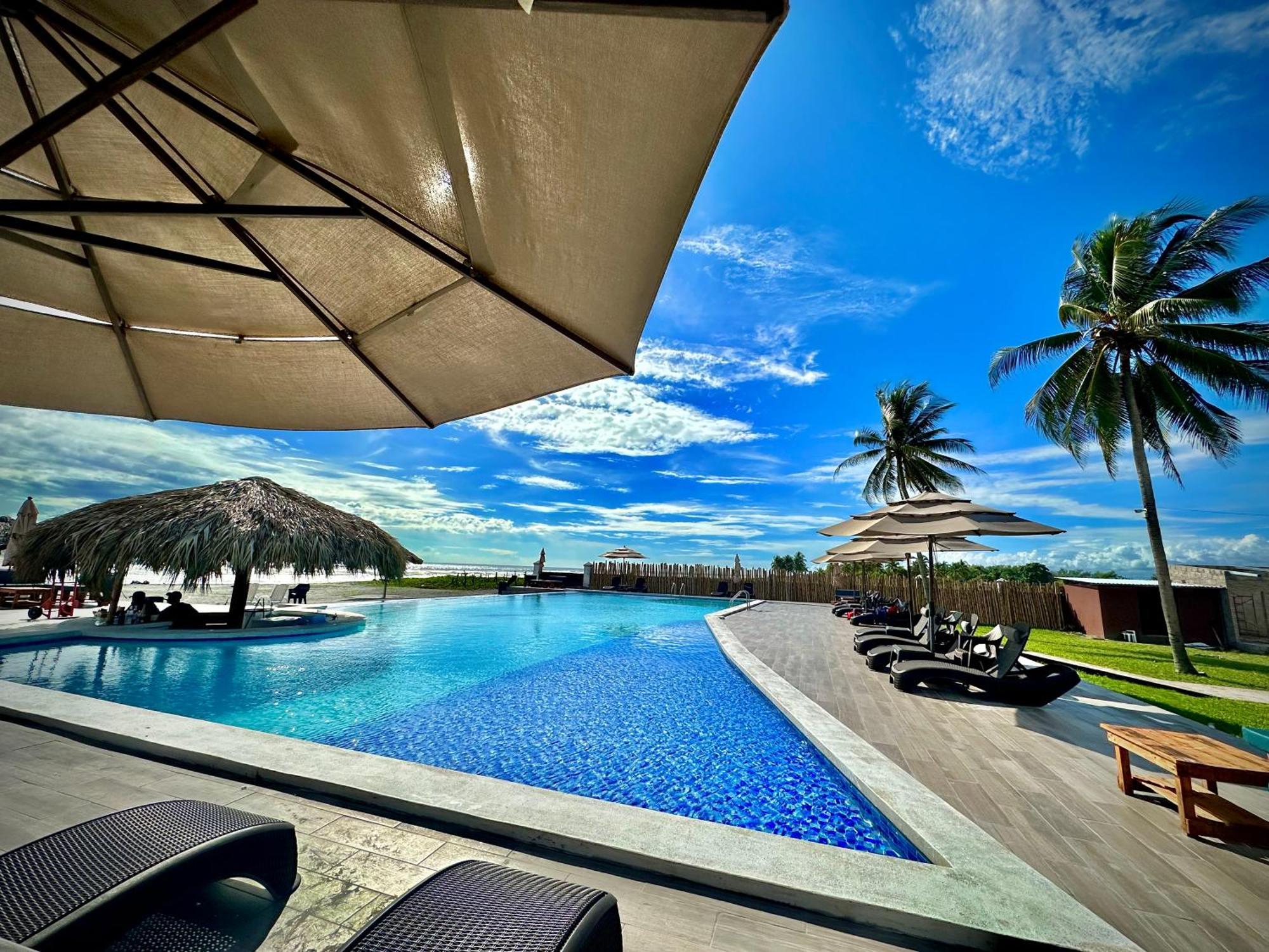 Hotel Tesoro Beach San Luis La Herradura Exterior foto